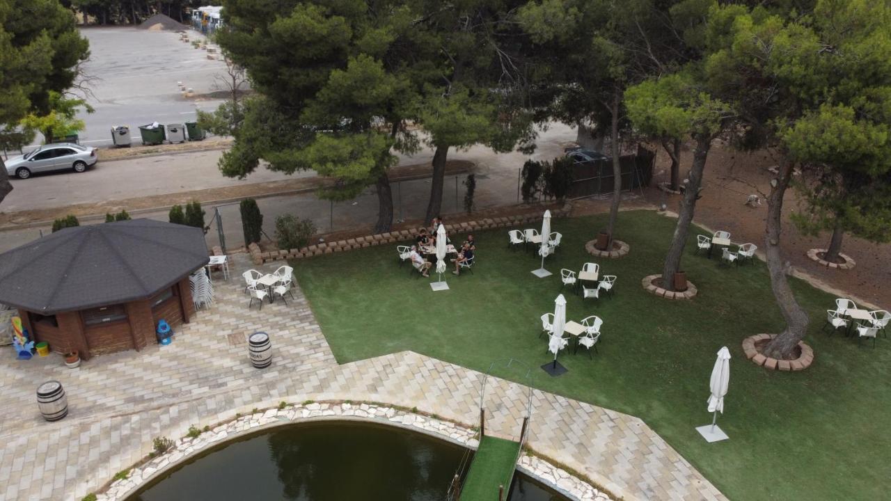 Hotel El Cisne ซาราโกซา ภายนอก รูปภาพ