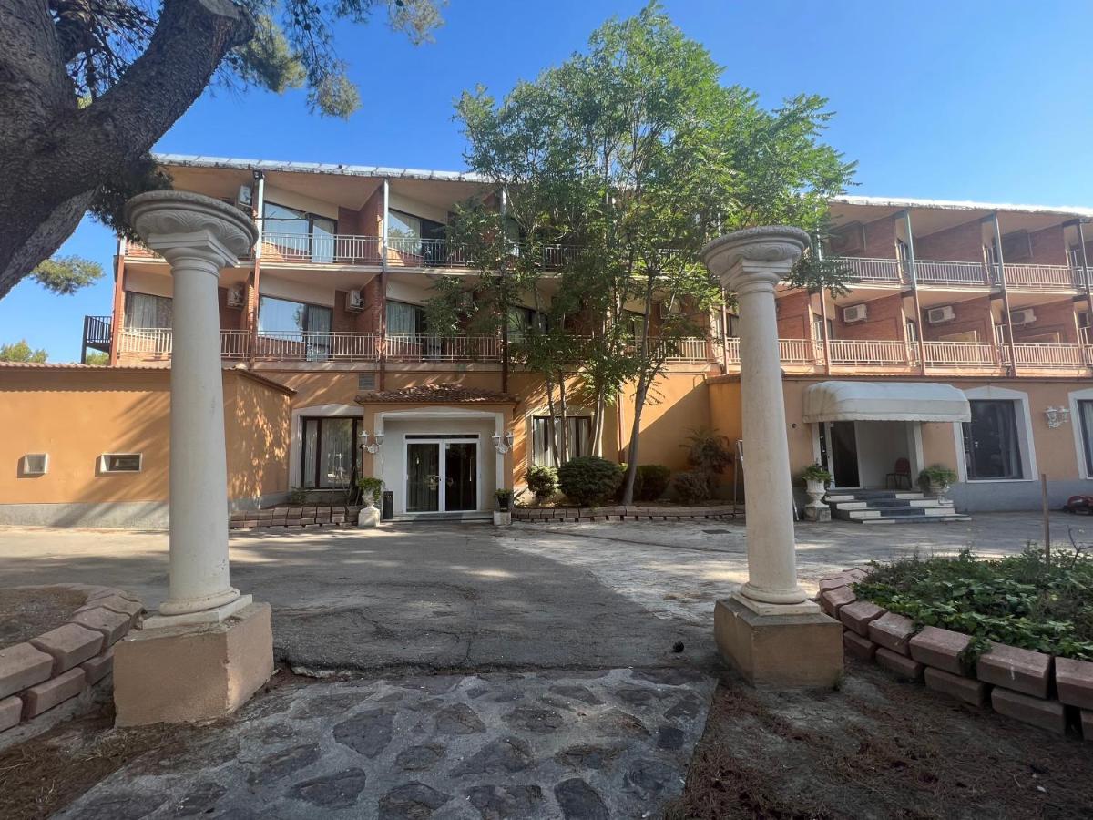 Hotel El Cisne ซาราโกซา ภายนอก รูปภาพ