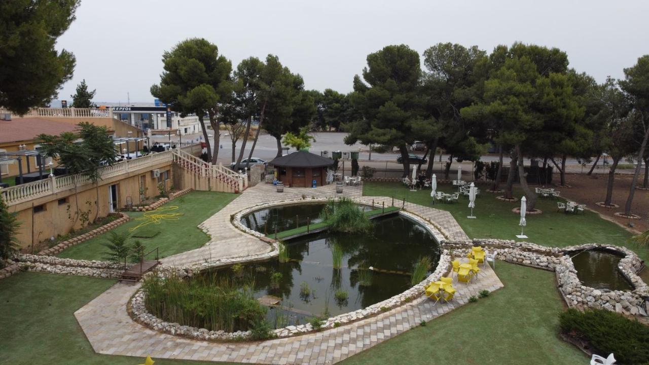 Hotel El Cisne ซาราโกซา ภายนอก รูปภาพ