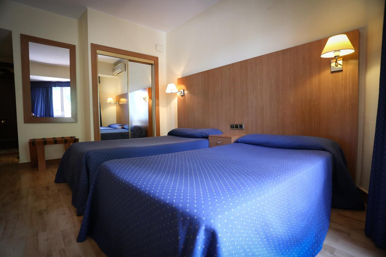Hotel El Cisne ซาราโกซา ภายนอก รูปภาพ