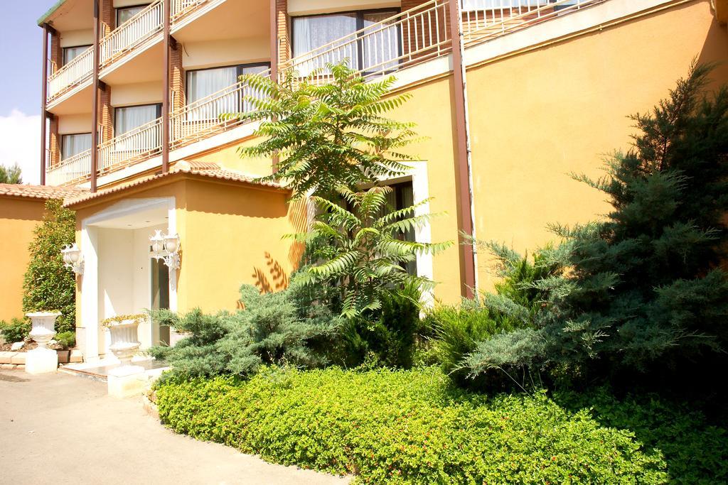 Hotel El Cisne ซาราโกซา ภายนอก รูปภาพ